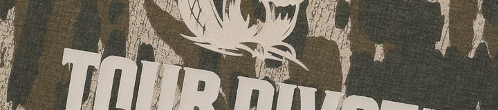 STUDIO SEOUL TOUR DIVOT TEE