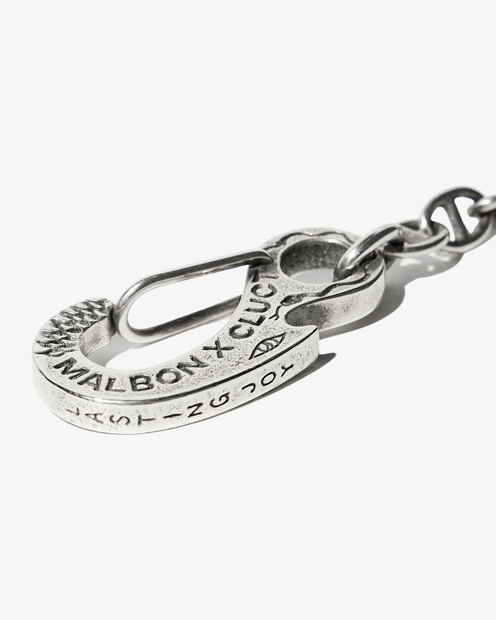 CLUCT CHAIN WITH CLIP