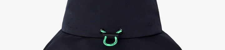 PERFORMANCE TECH BUCKET HAT