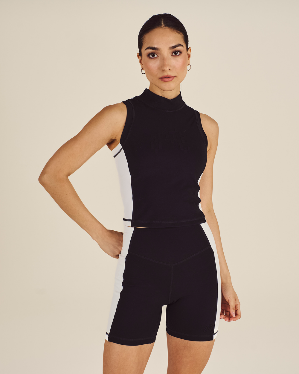 ETTA SHORT