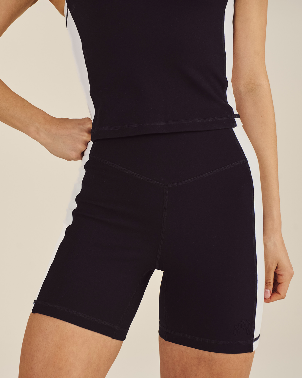 ETTA SHORT
