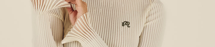 MONIKA TURTLENECK
