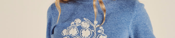 SAKURA SWEATER